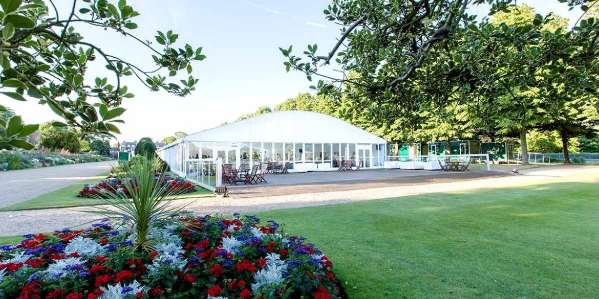 Why Outdoor Party Halls Are the Perfect Venue for Summer Events