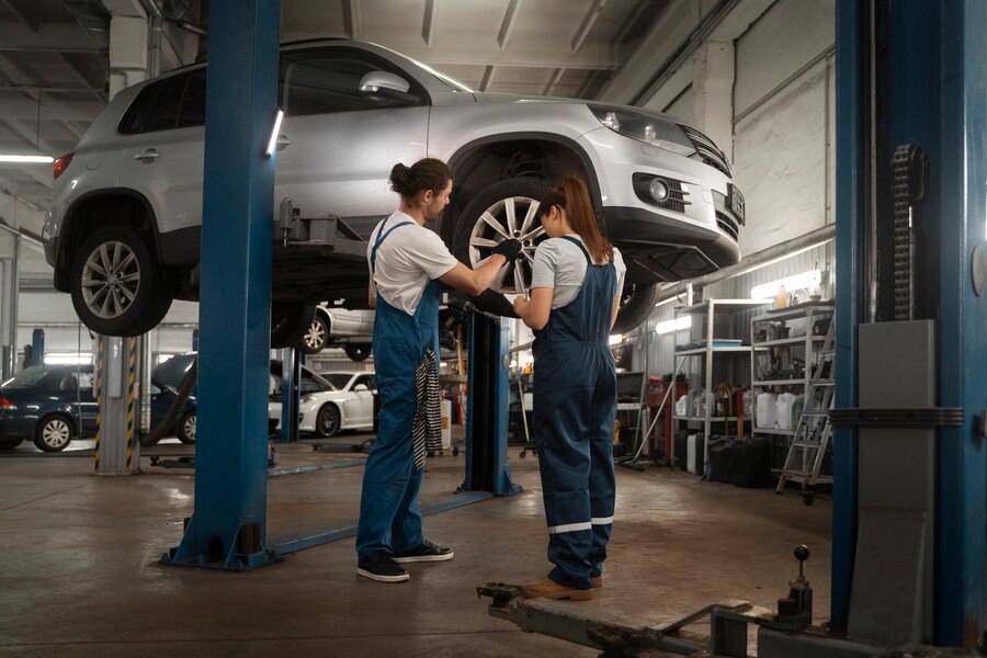 Five Essential Tips for Finding the Best Car Mechanic in Brampton